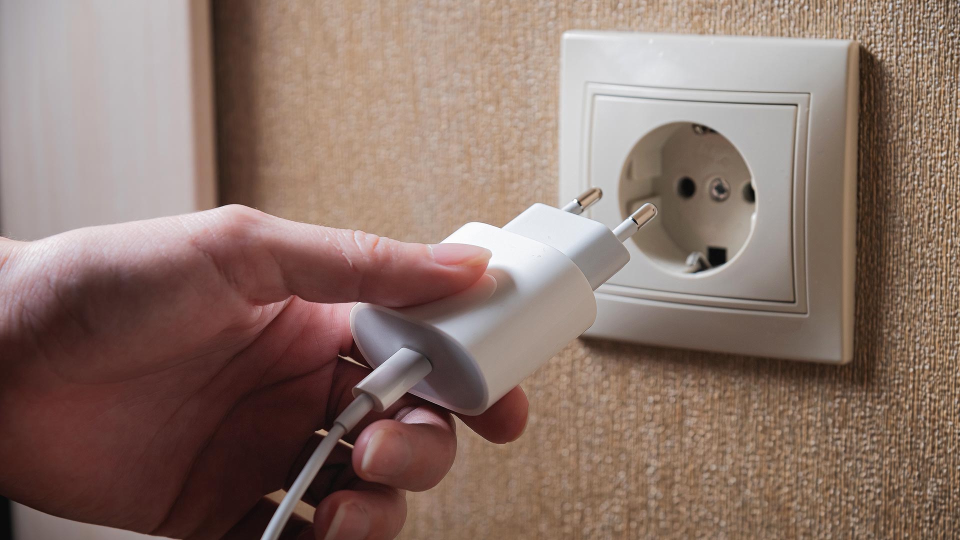 Vape Chargers Different Types and How to Use Them